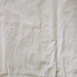 White flat sheet